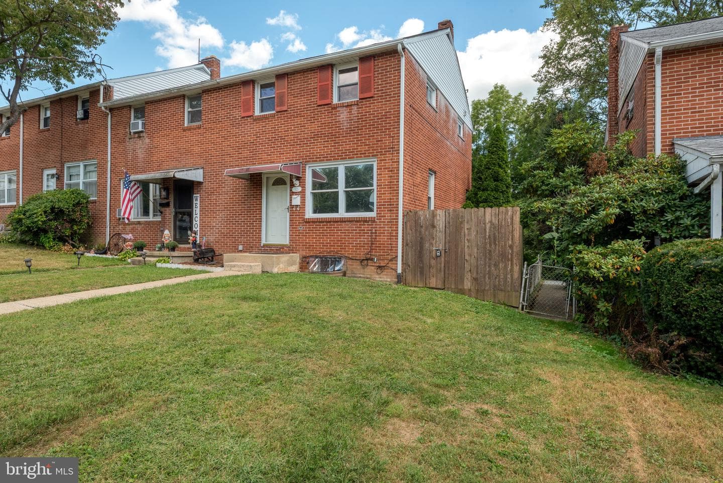 825 S Pearl Street photo 3