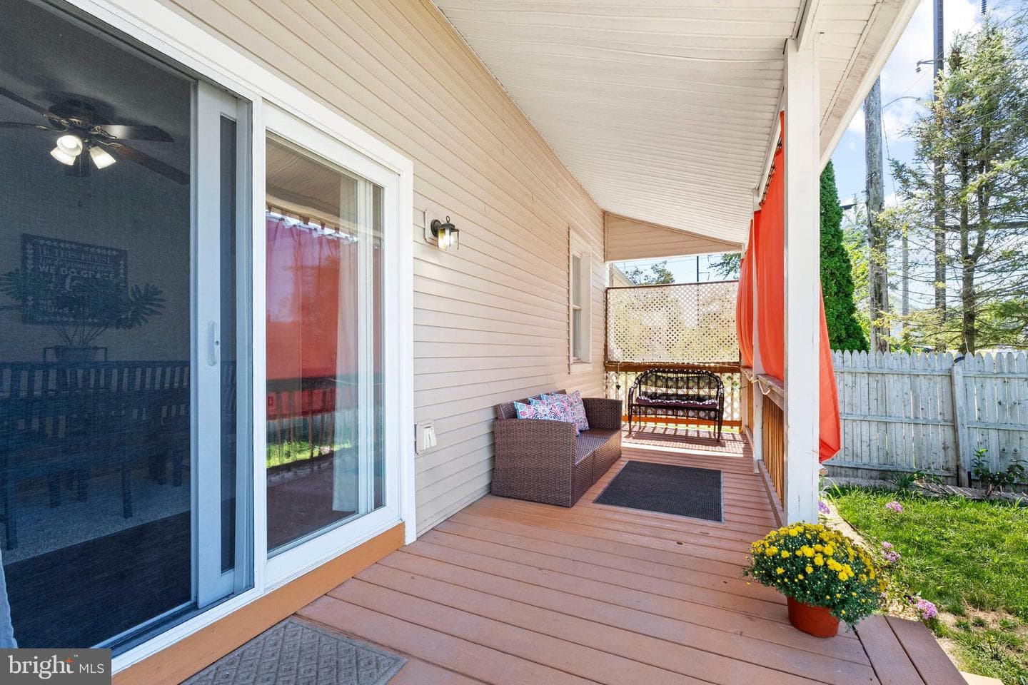 101 E Slokom Avenue photo 33
