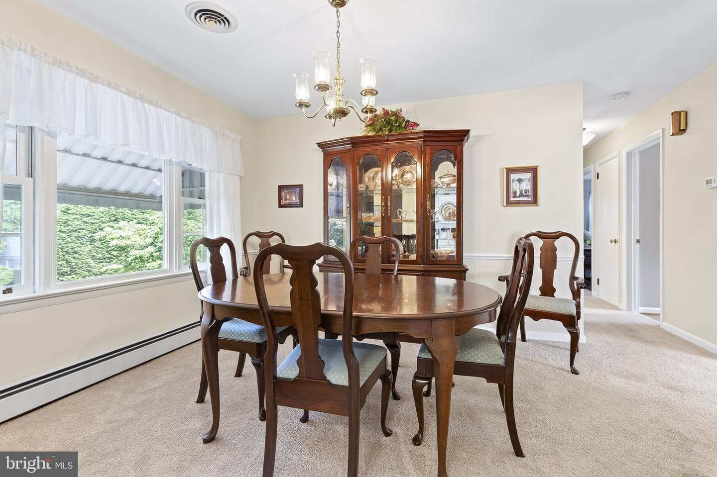 338 Atkins Avenue photo 10