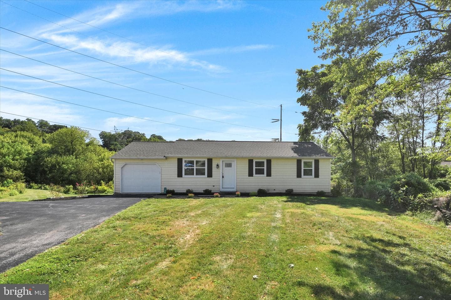 132 Stone House Lane photo 1