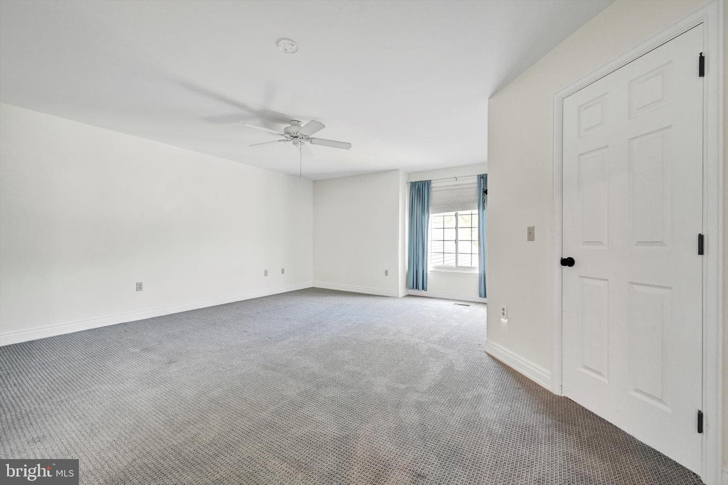 916 Rivergate Court photo 23