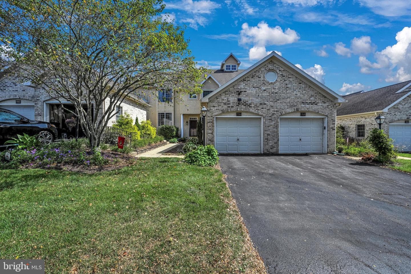 916 Rivergate Court photo 3