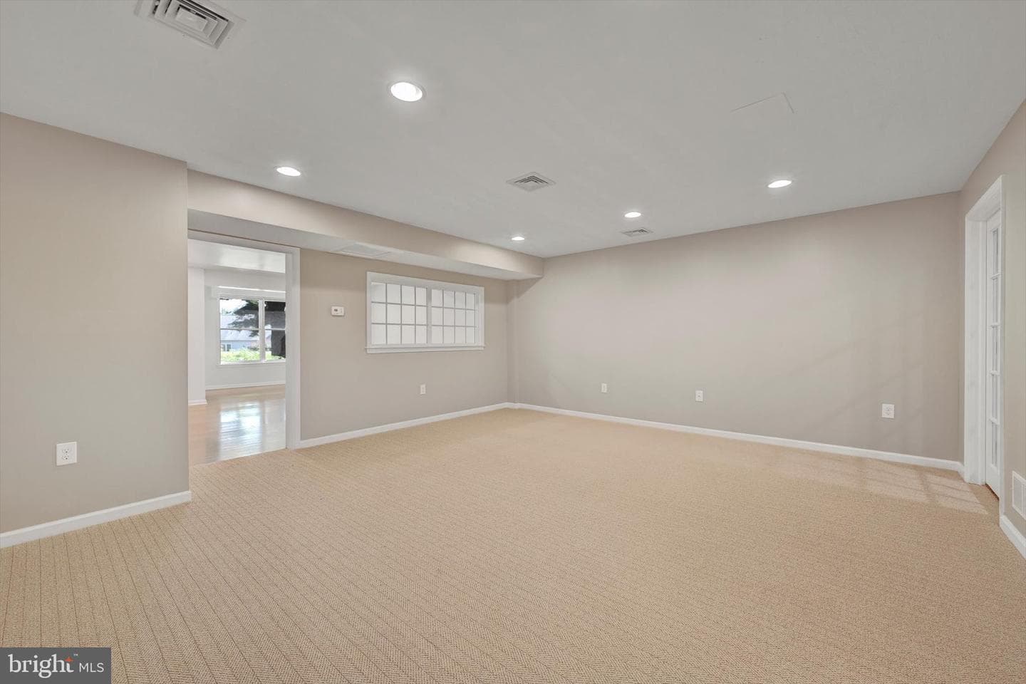 916 Rivergate Court photo 32