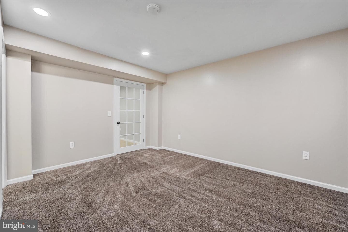 916 Rivergate Court photo 37