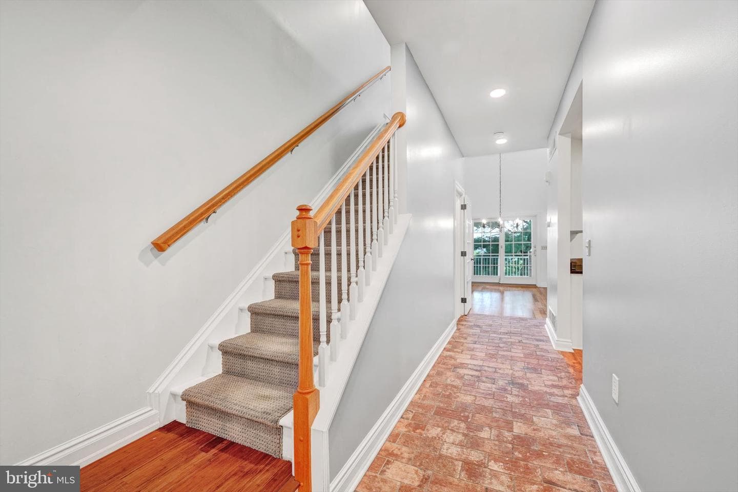 916 Rivergate Court photo 8
