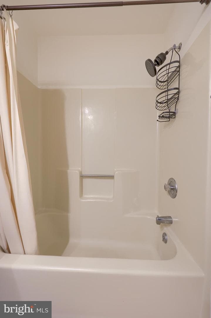 3210 Glengreen Drive photo 23