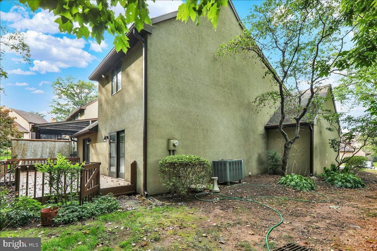 55 Hawk Valley Lane photo 32