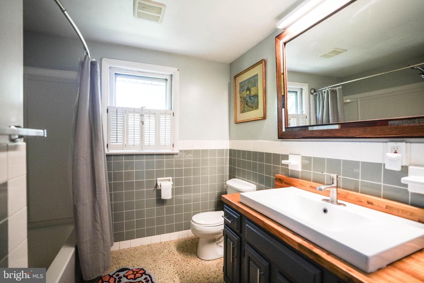 105 Mayfield Drive photo 11
