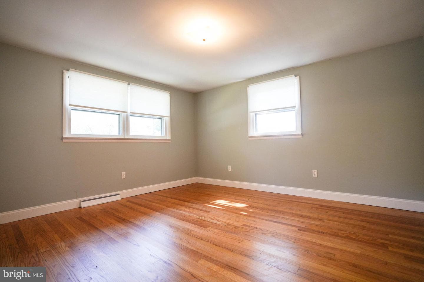 105 Mayfield Drive photo 16