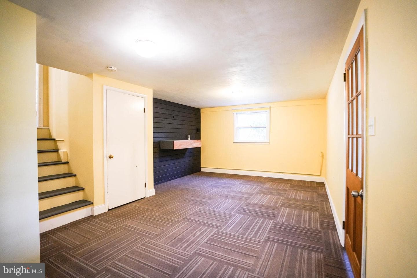 105 Mayfield Drive photo 23