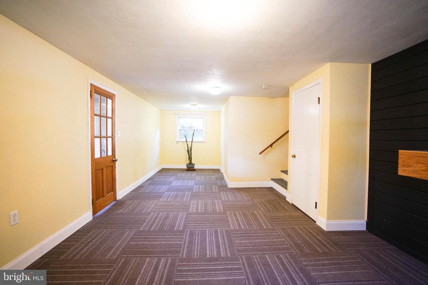 105 Mayfield Drive photo 25
