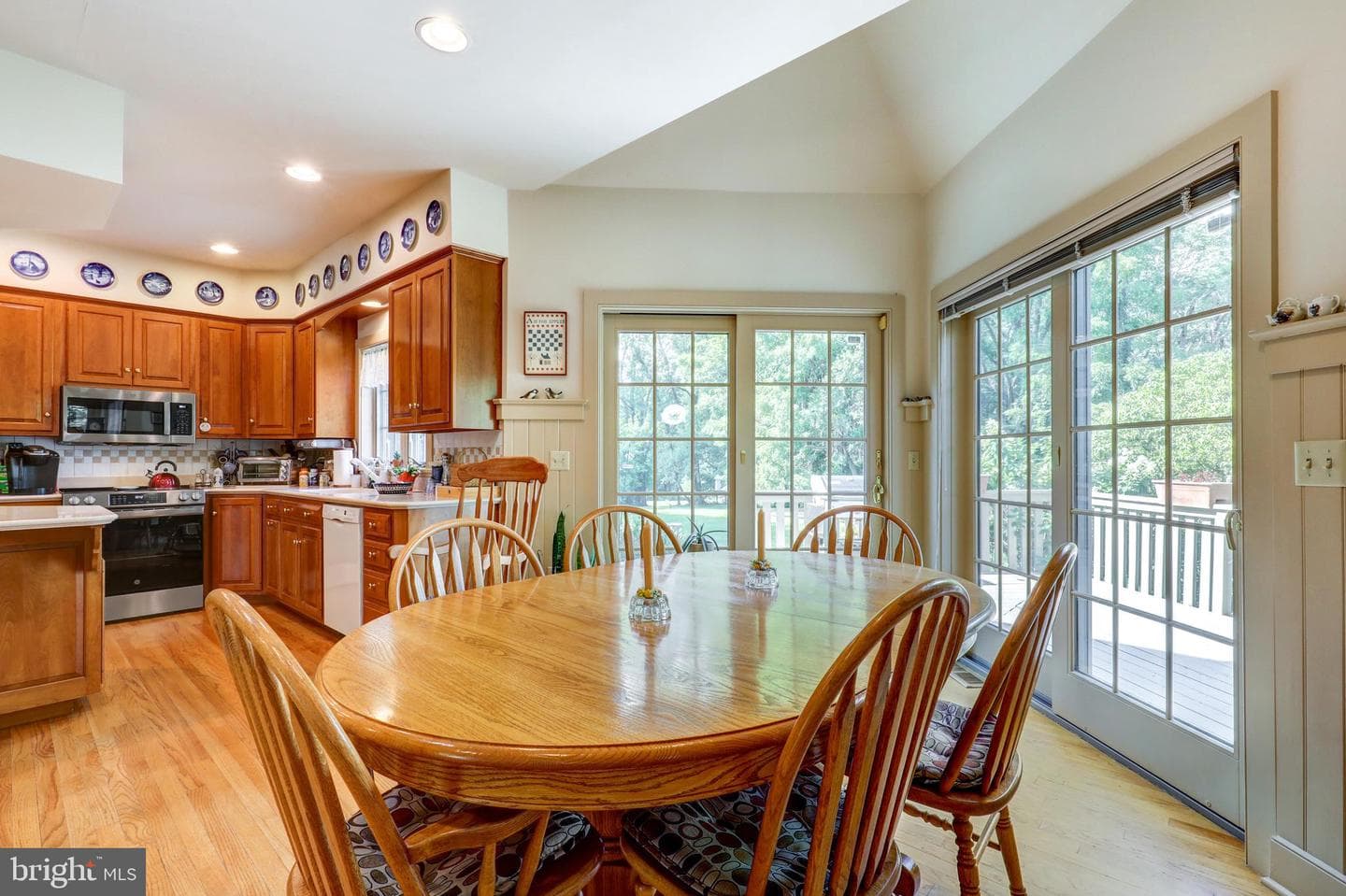 2 Resch Lane photo 19