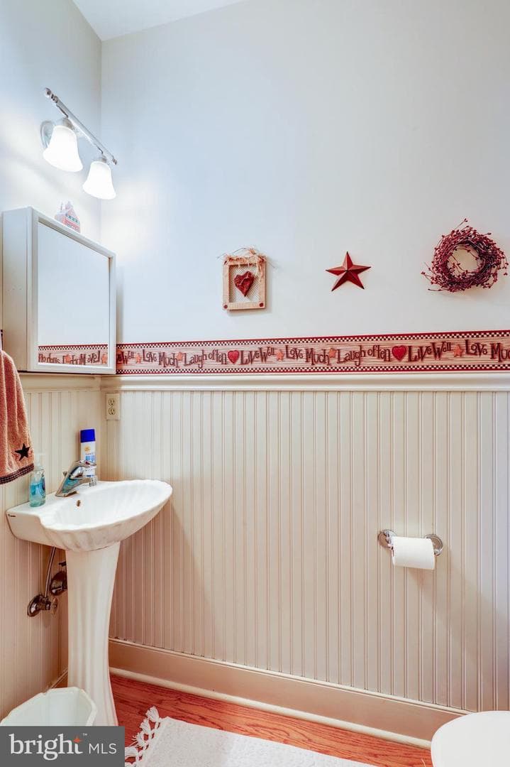 2 Resch Lane photo 28