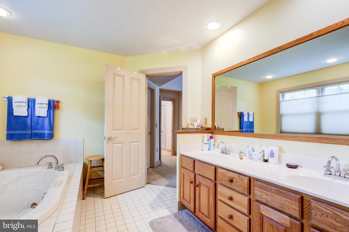 2 Resch Lane photo 35