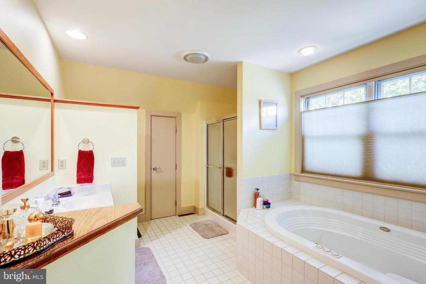 2 Resch Lane photo 36