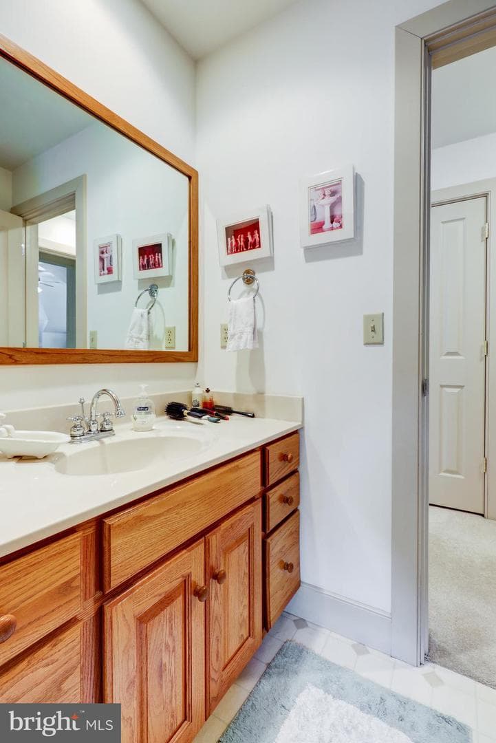 2 Resch Lane photo 43