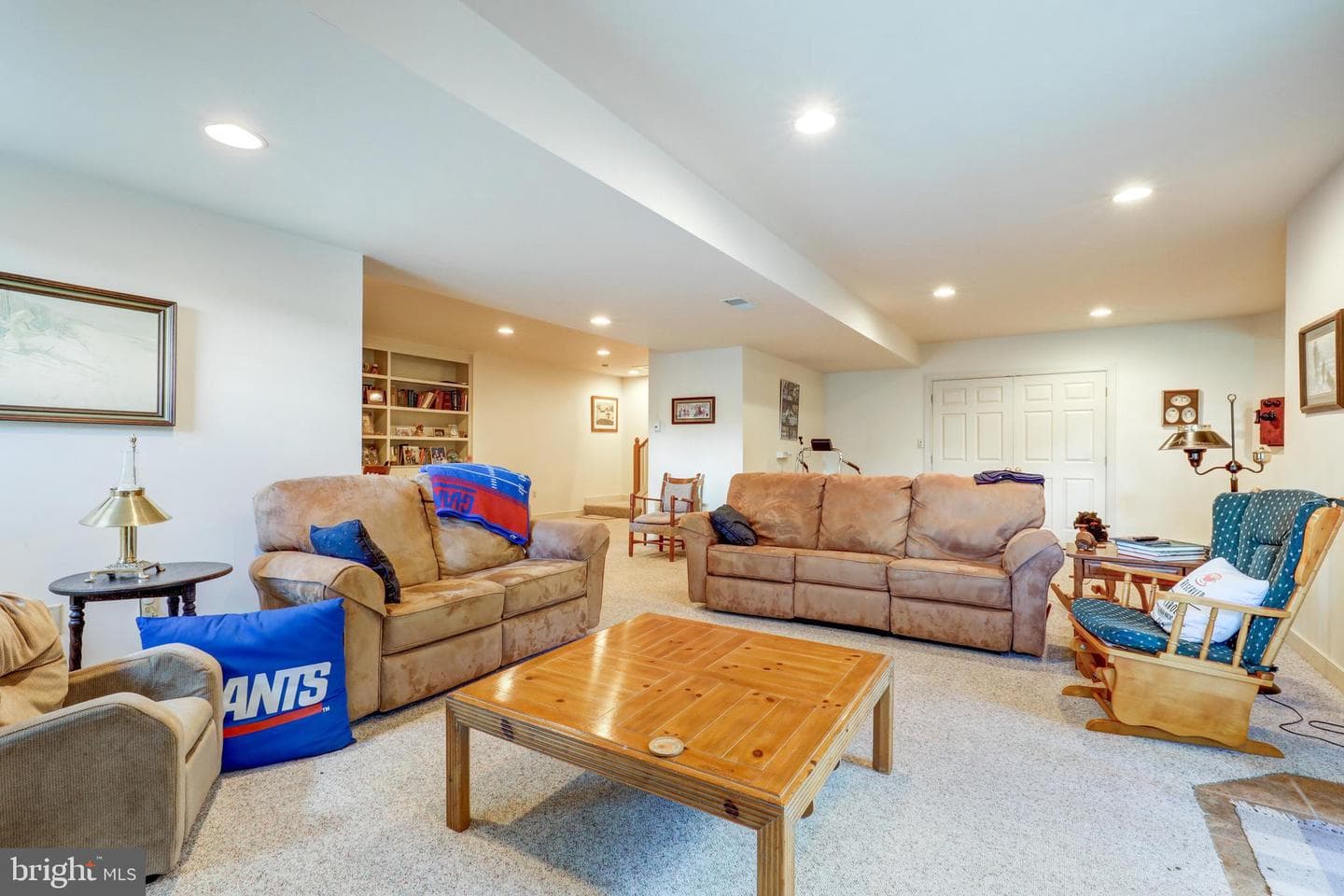 2 Resch Lane photo 45