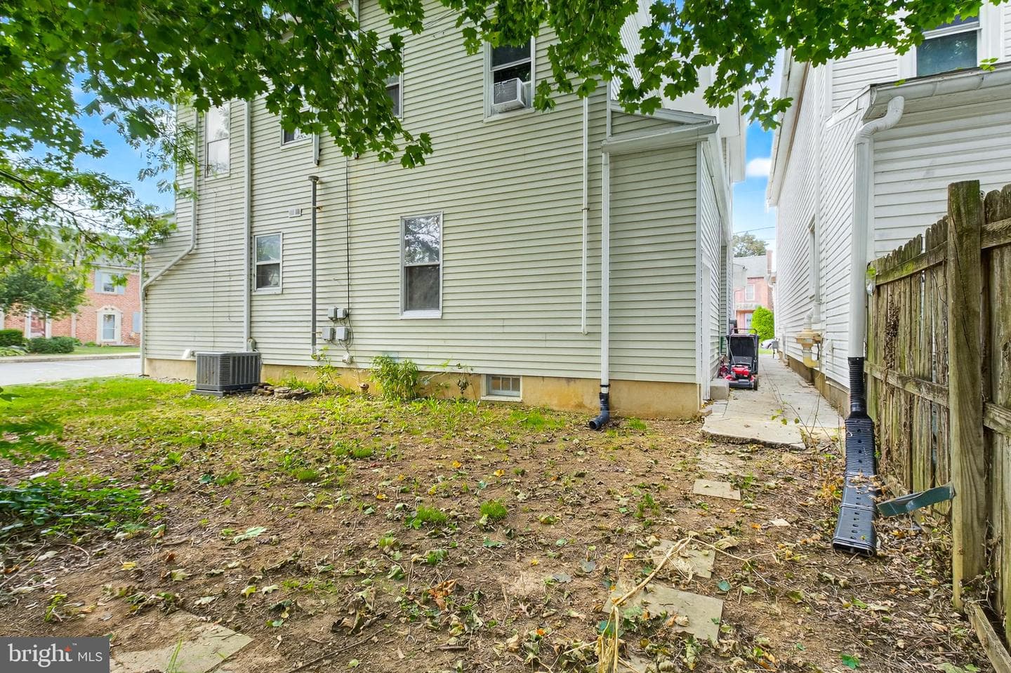 113 S Grant Street photo 31