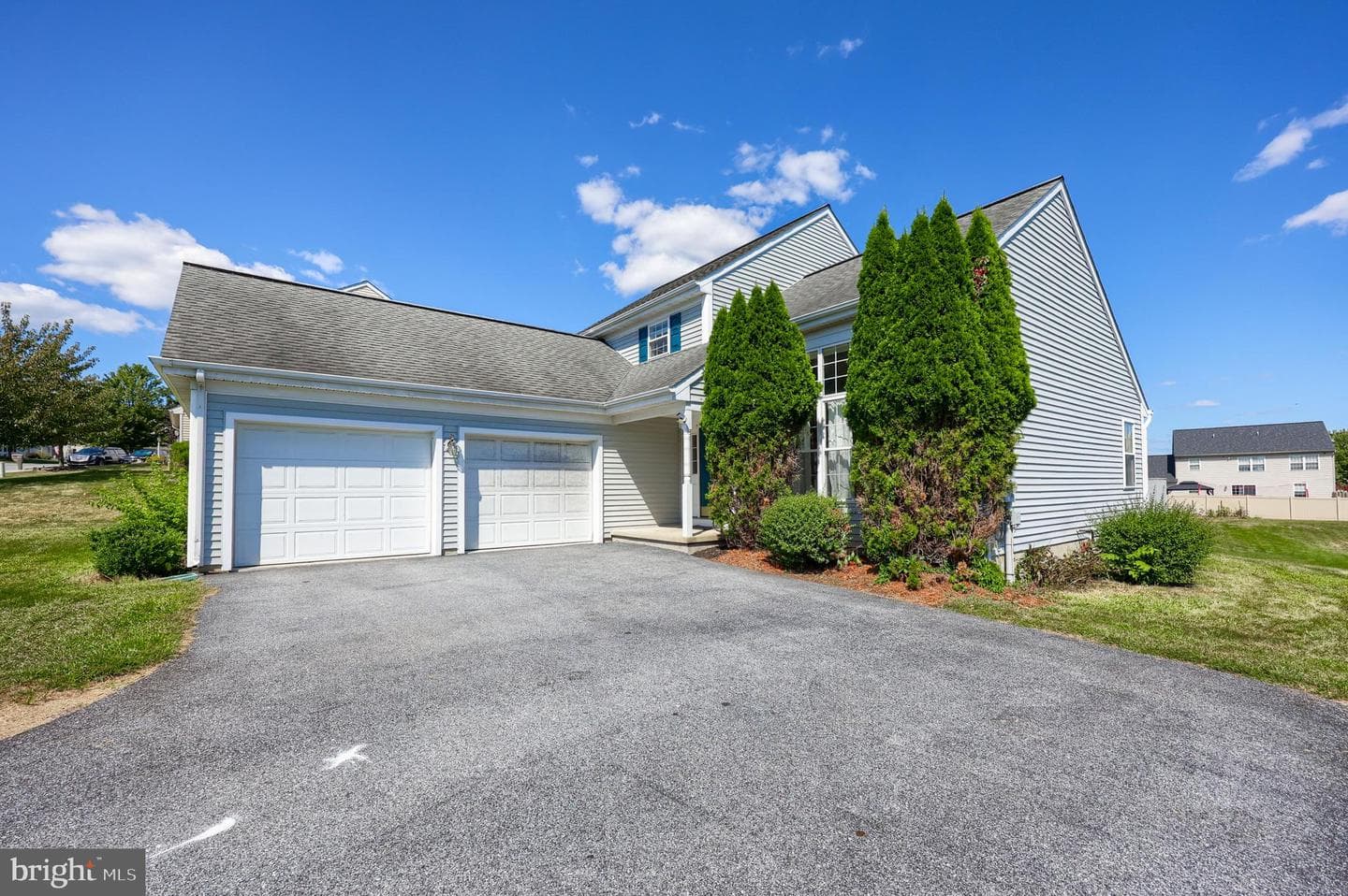 81 Tower Drive photo 4