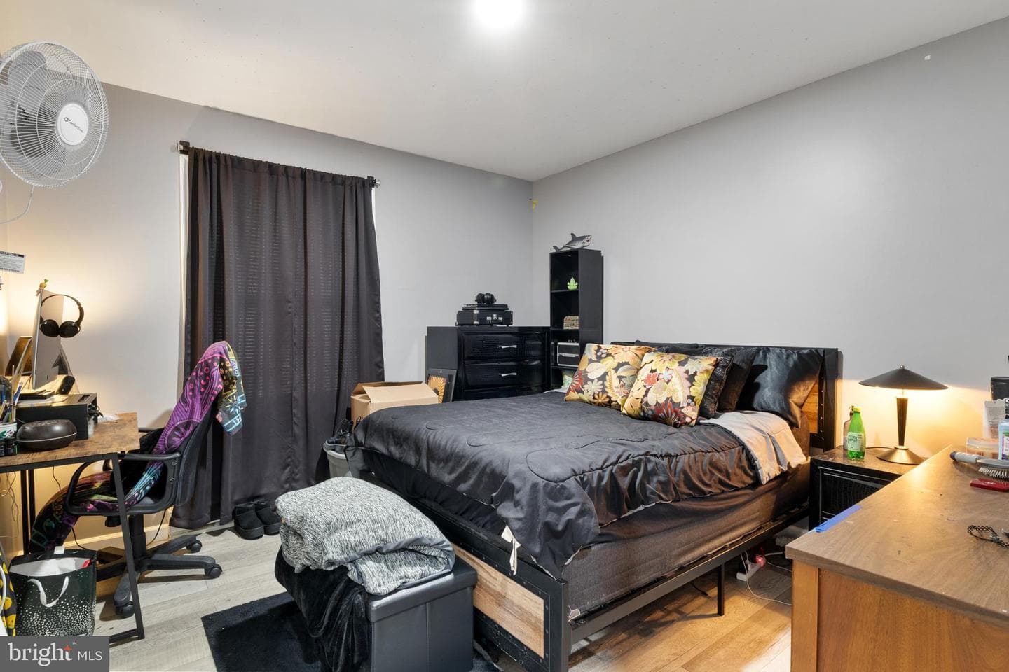 1070 James Avenue photo 16