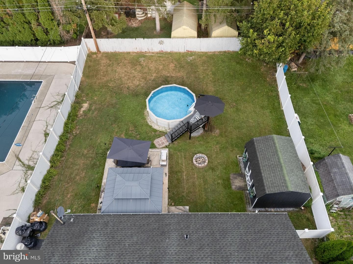 1070 James Avenue photo 36