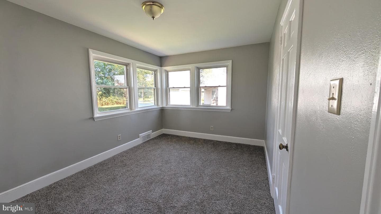7 Barbara Avenue photo 20