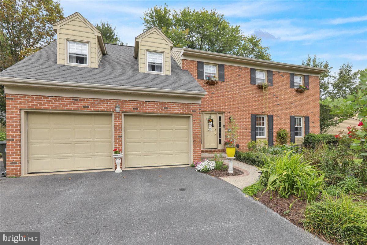 561 Millcross Road photo 2
