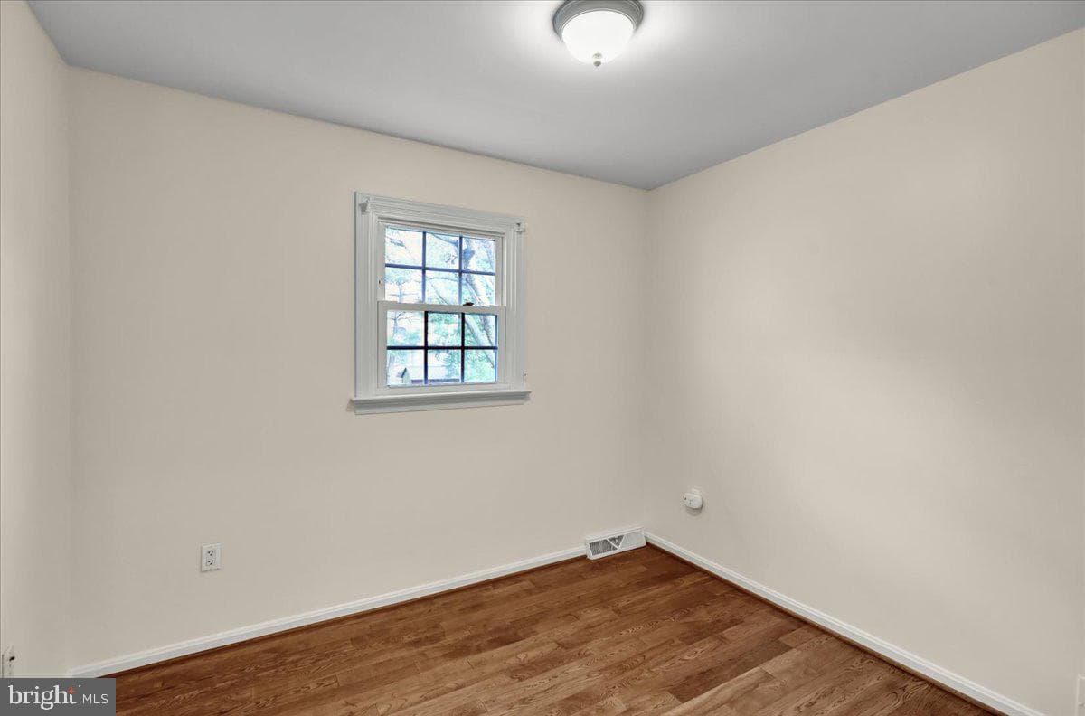 561 Millcross Road photo 29