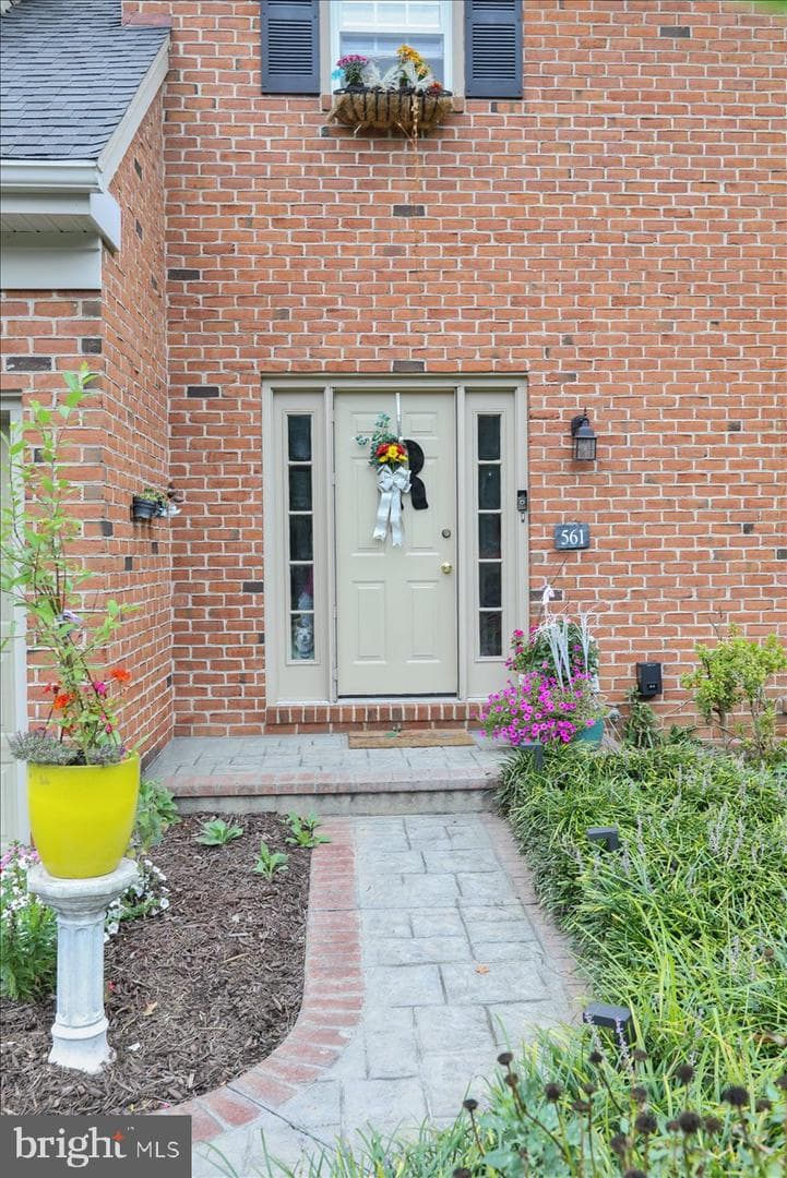 561 Millcross Road photo 3