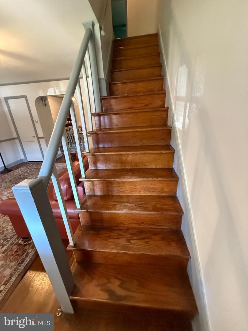 549 E Frederick Street photo 22