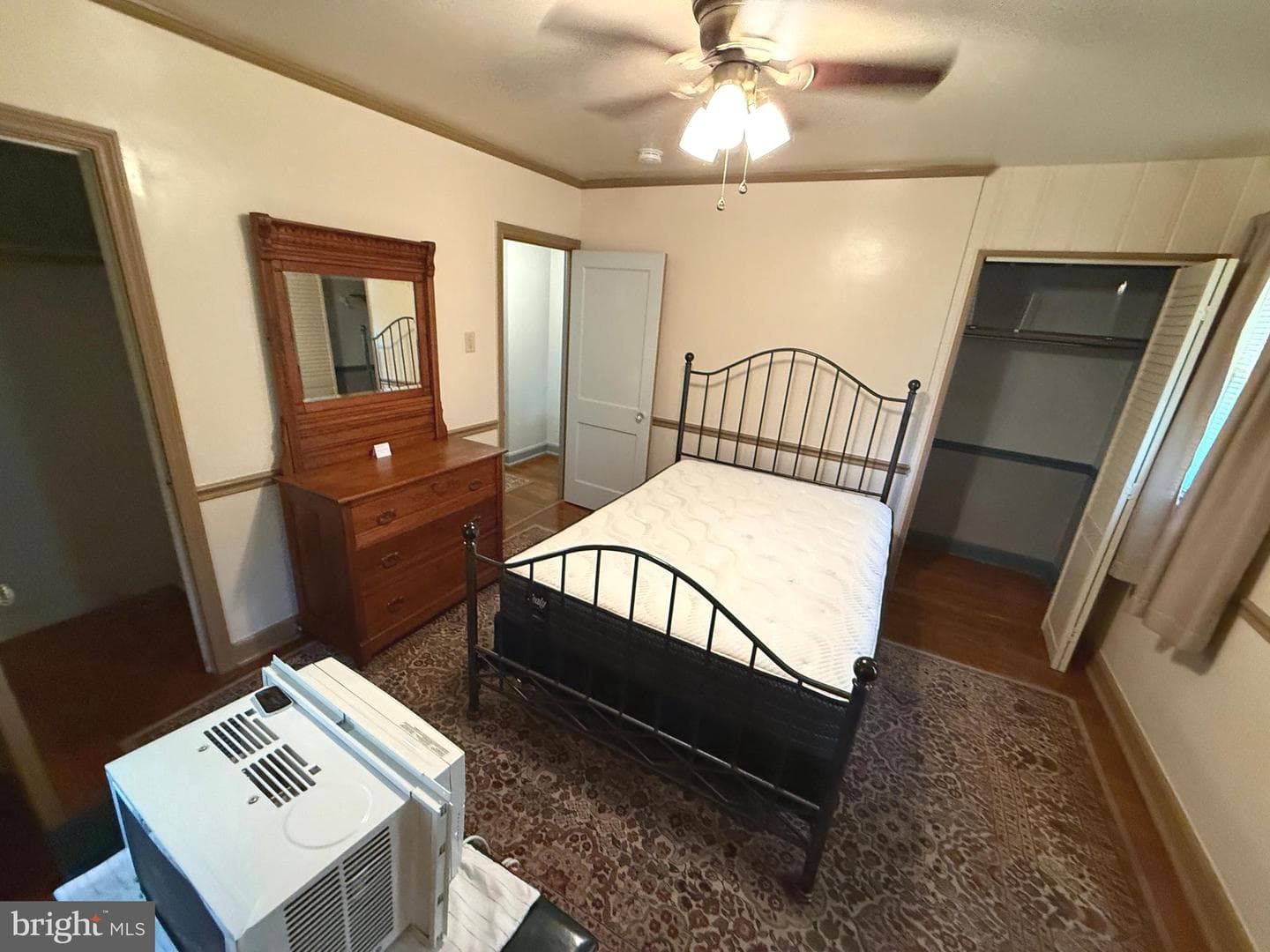 549 E Frederick Street photo 25