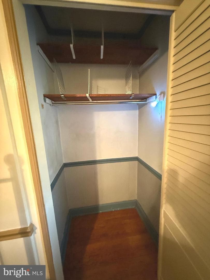 549 E Frederick Street photo 28