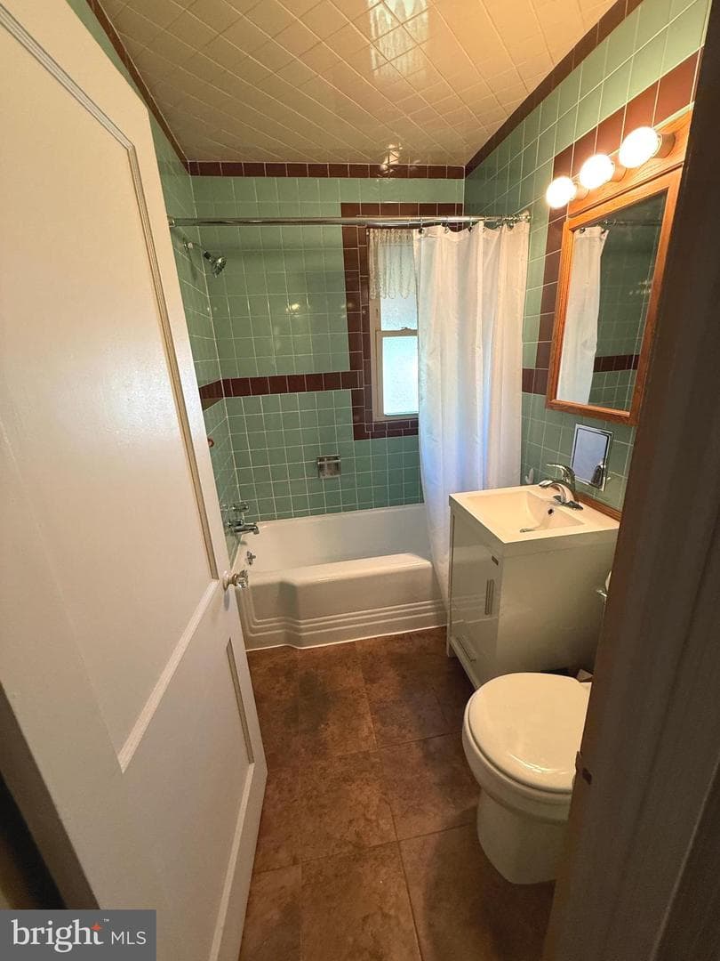 549 E Frederick Street photo 29