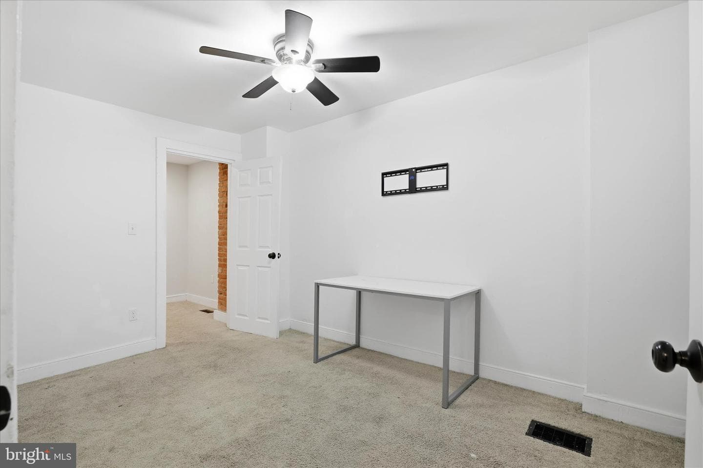 437 Cherry Street photo 12