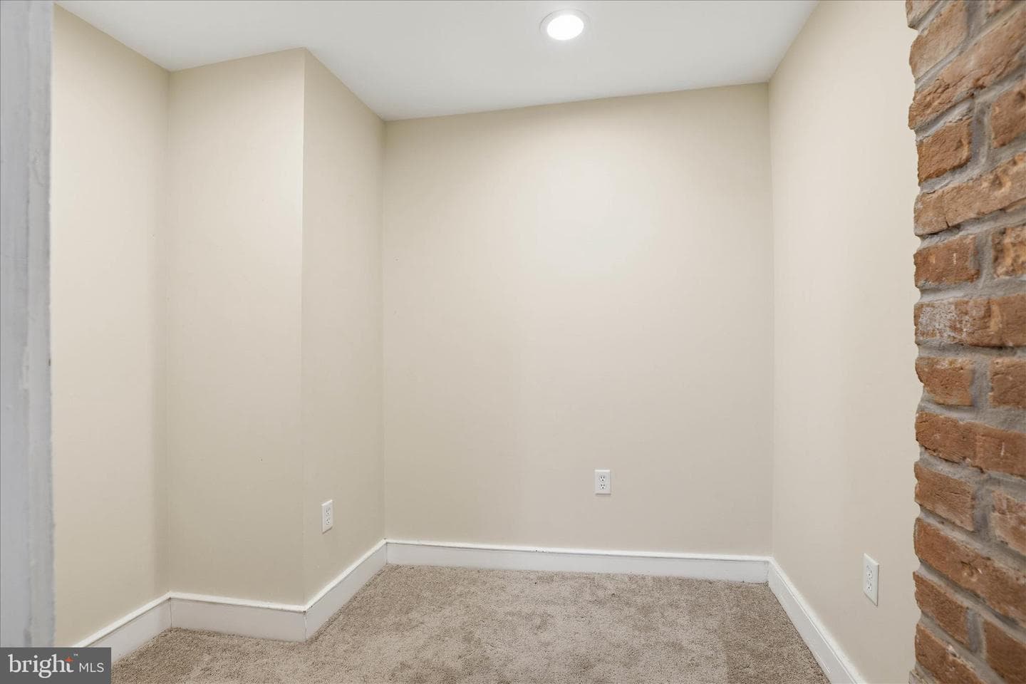 437 Cherry Street photo 13