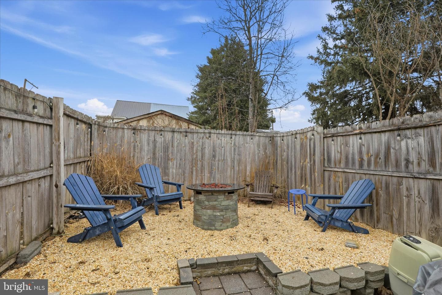 437 Cherry Street photo 29