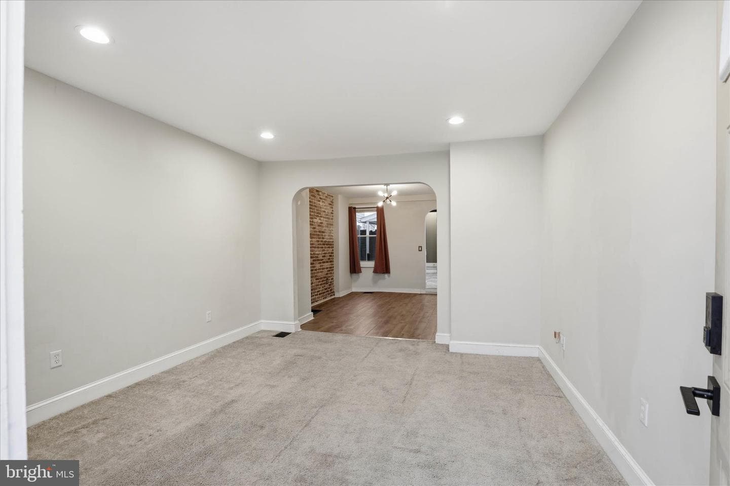 437 Cherry Street photo 3