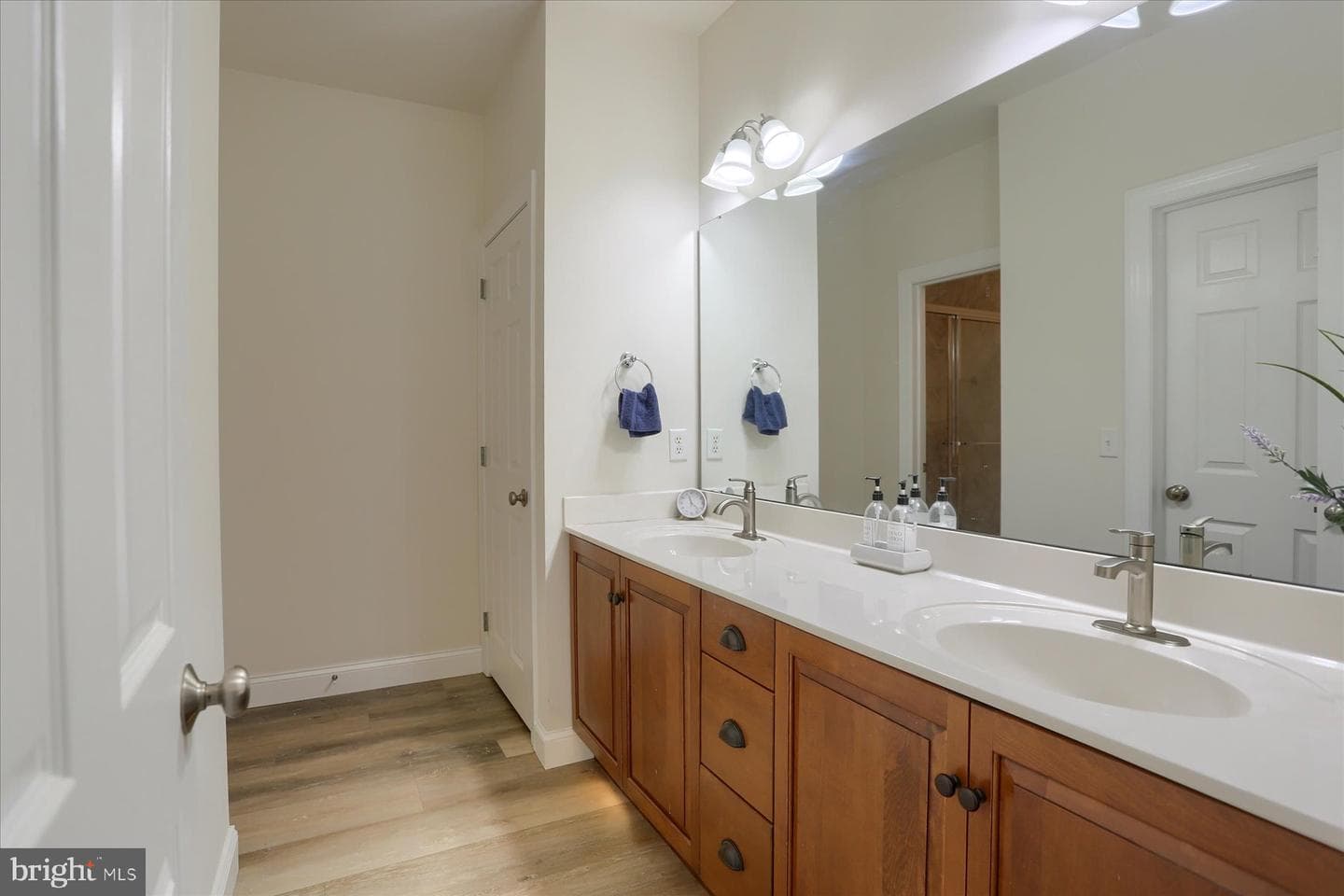 121 Anna Lane photo 13