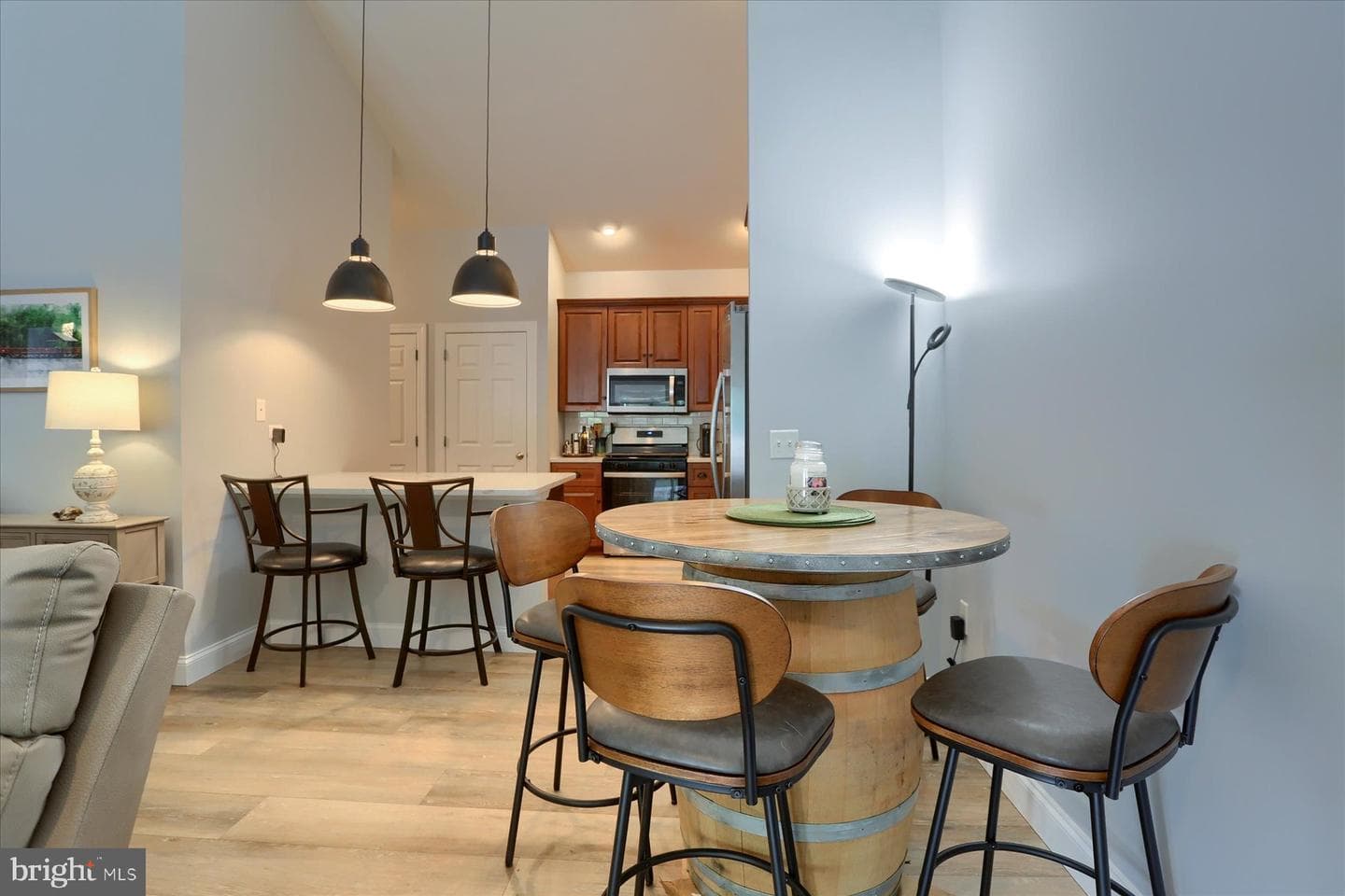 121 Anna Lane photo 5