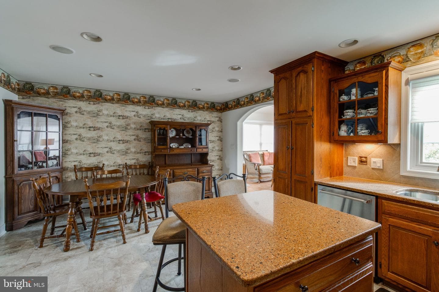 1304 Willow Creek Drive photo 18