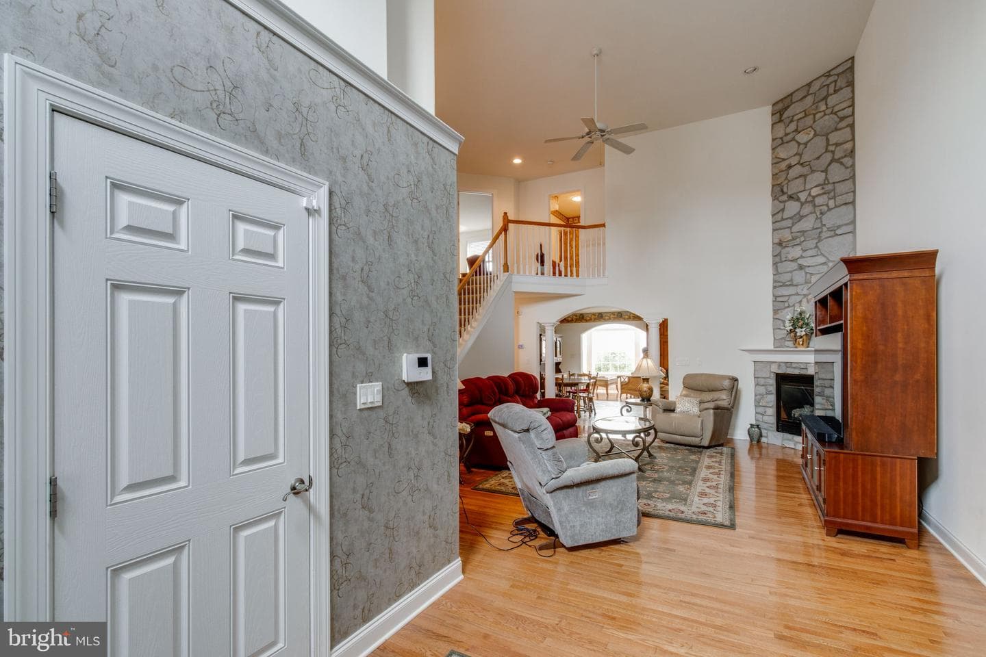 1304 Willow Creek Drive photo 5