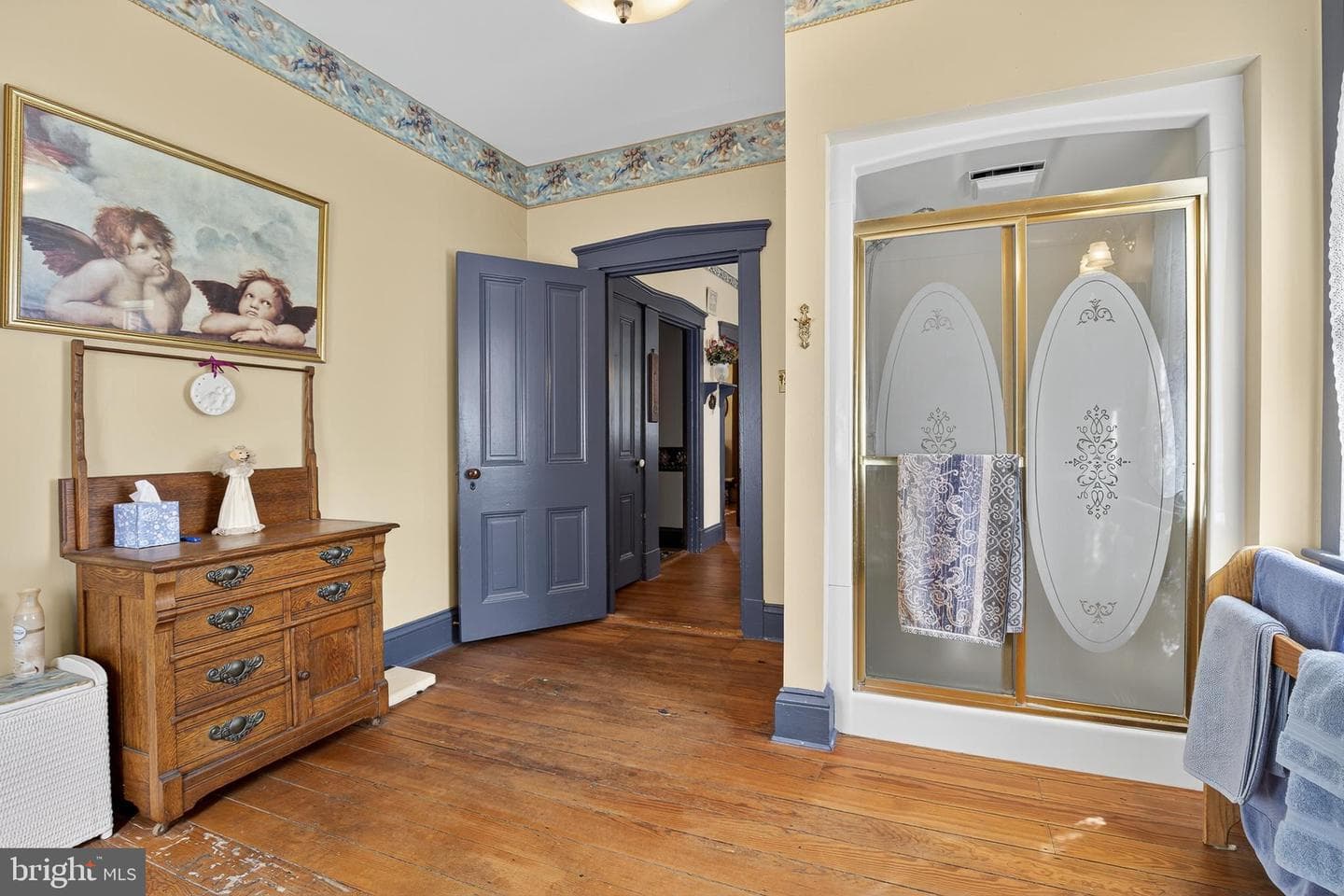 101 Miller Street photo 16