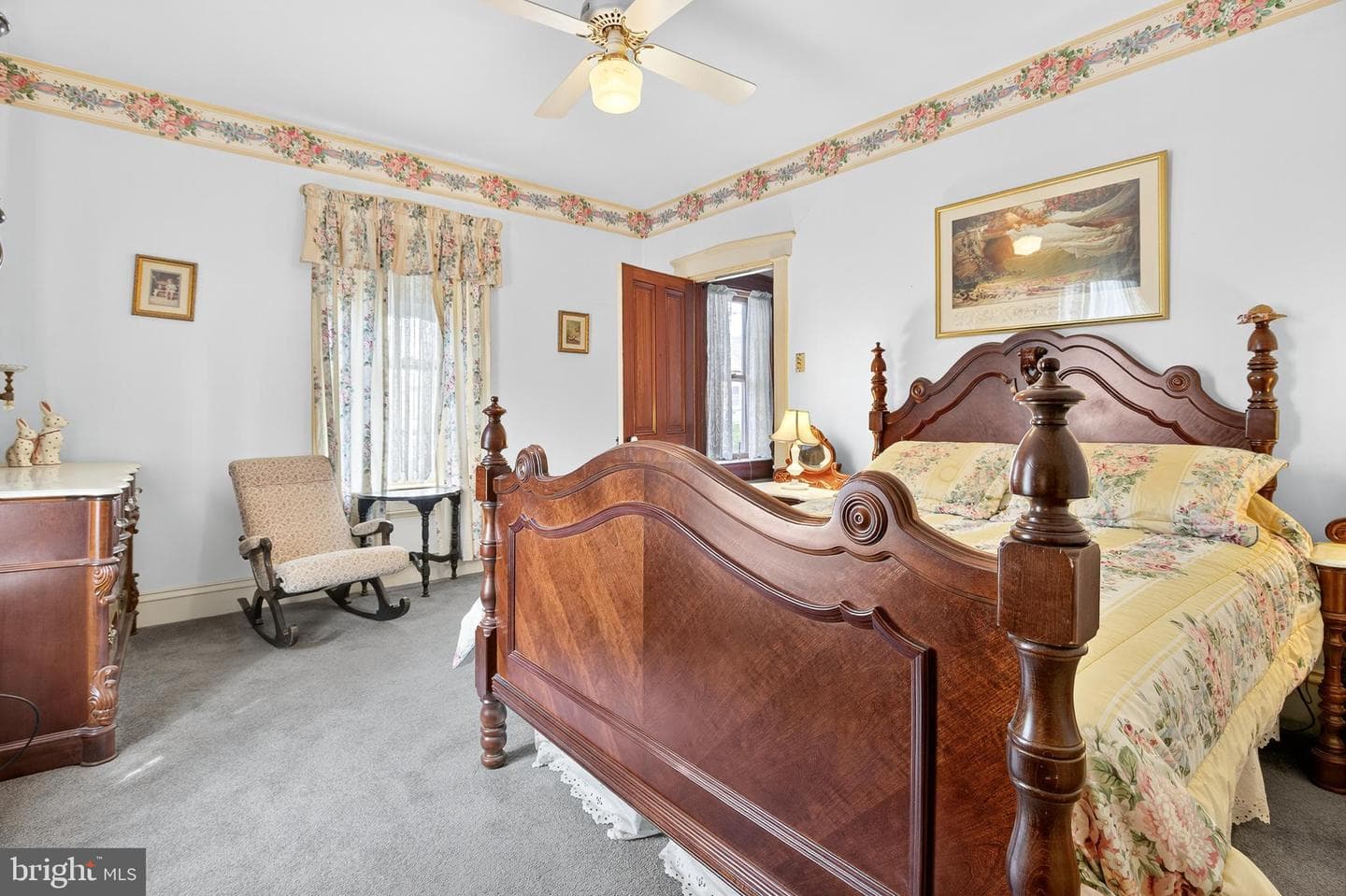101 Miller Street photo 17
