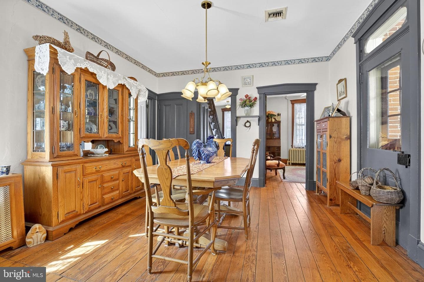 101 Miller Street photo 9