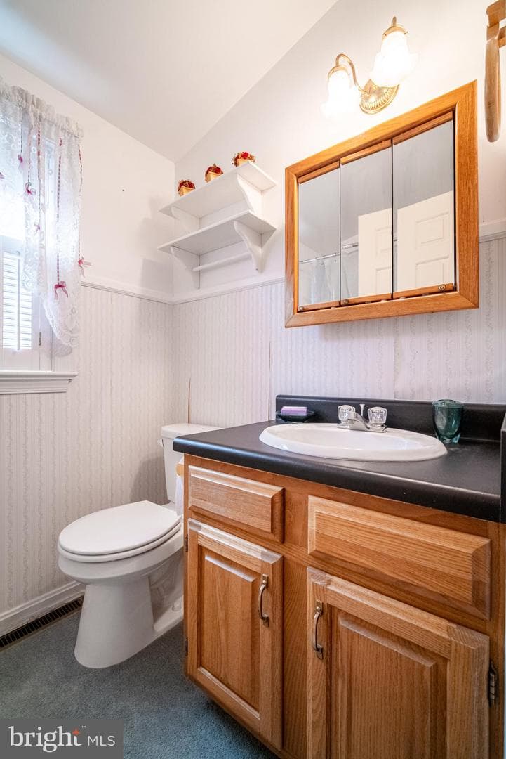 111 Florentine Drive photo 23