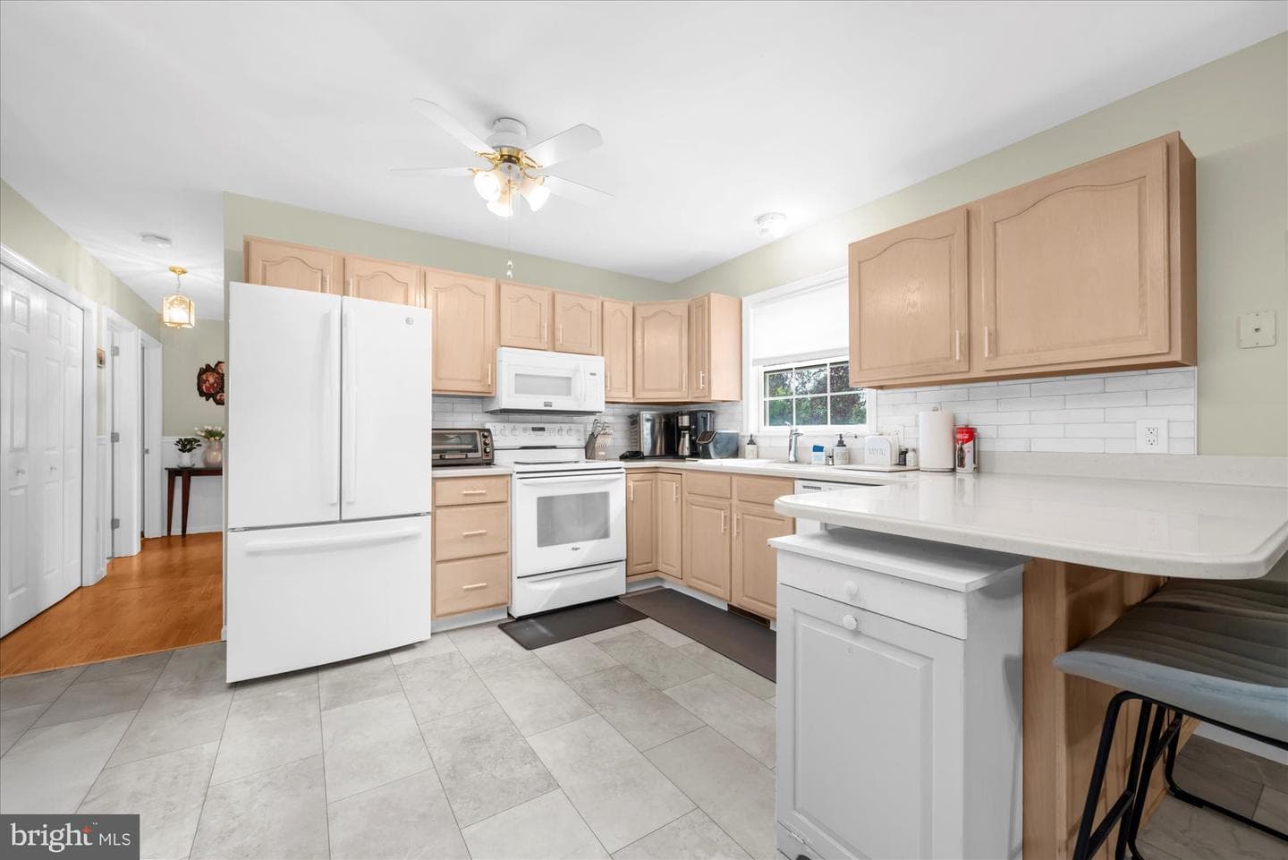 111 Oatfield Drive photo 12