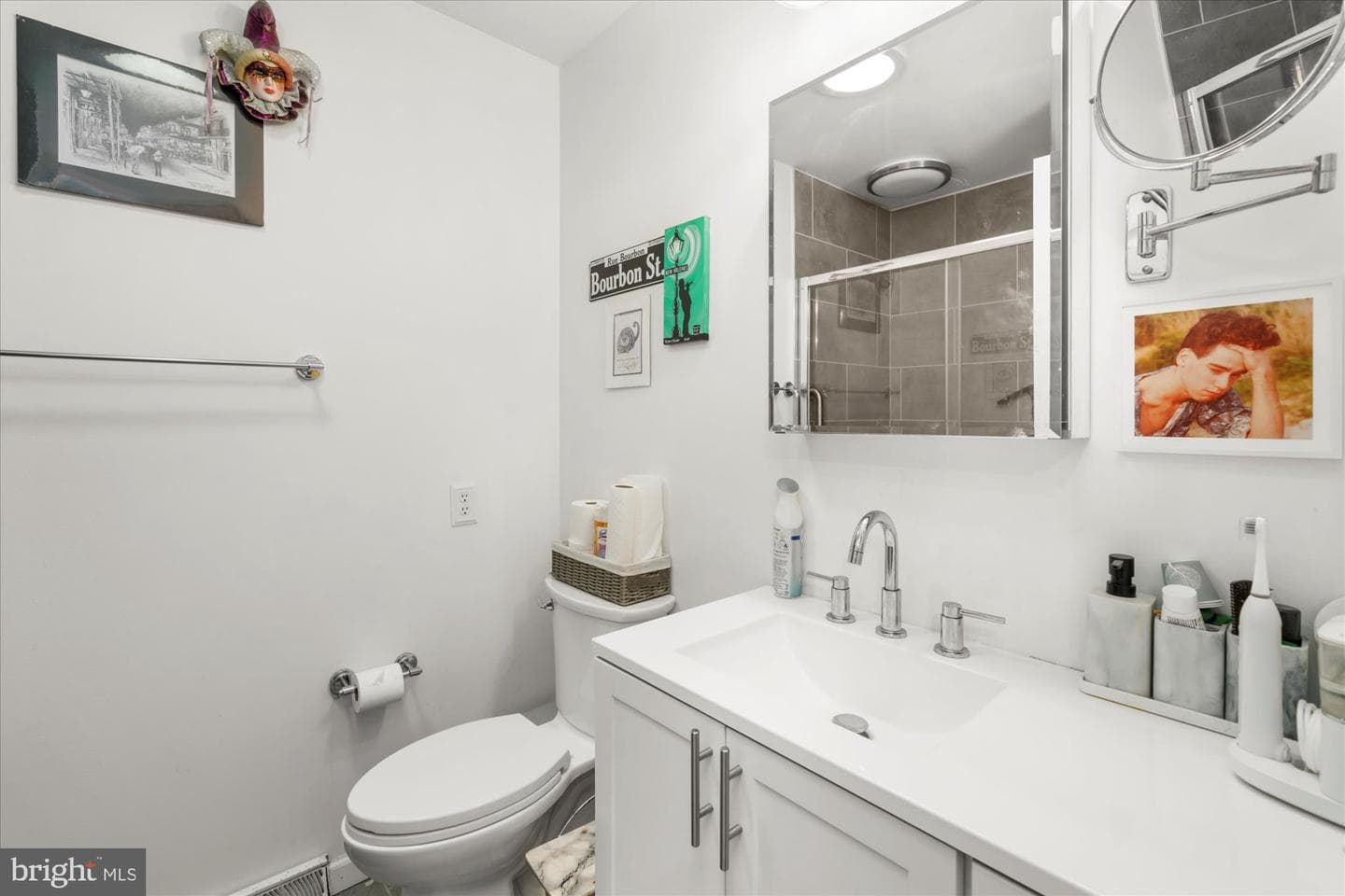 111 Oatfield Drive photo 16