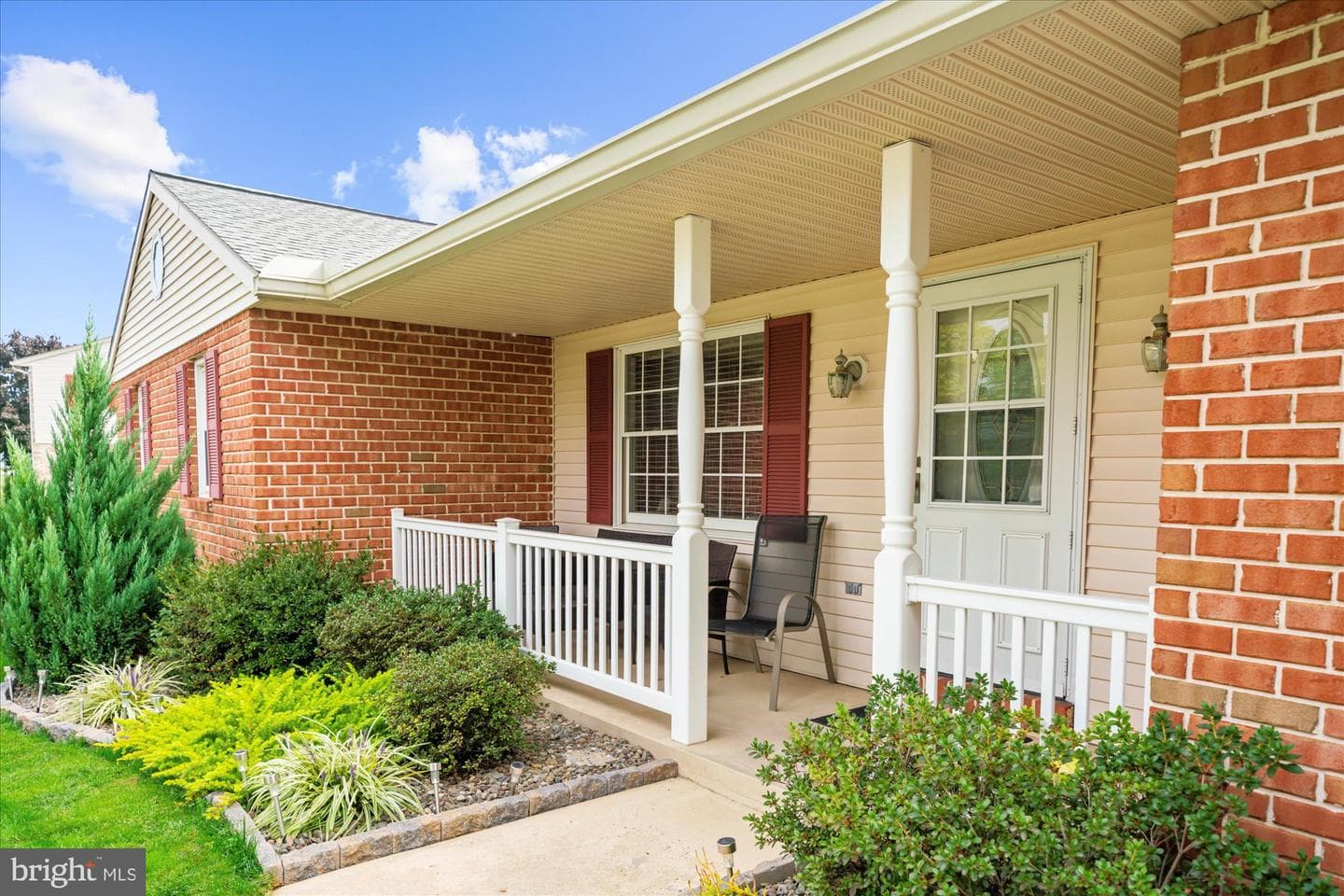 111 Oatfield Drive photo 5