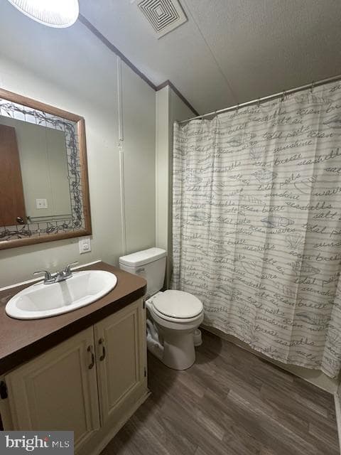 556 Holly Drive photo 21