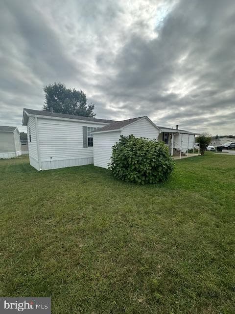 556 Holly Drive photo 3